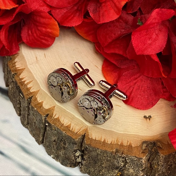 Silver Steampunk Skeleton Clock Gears Cufflinks - Picture 9 of 16